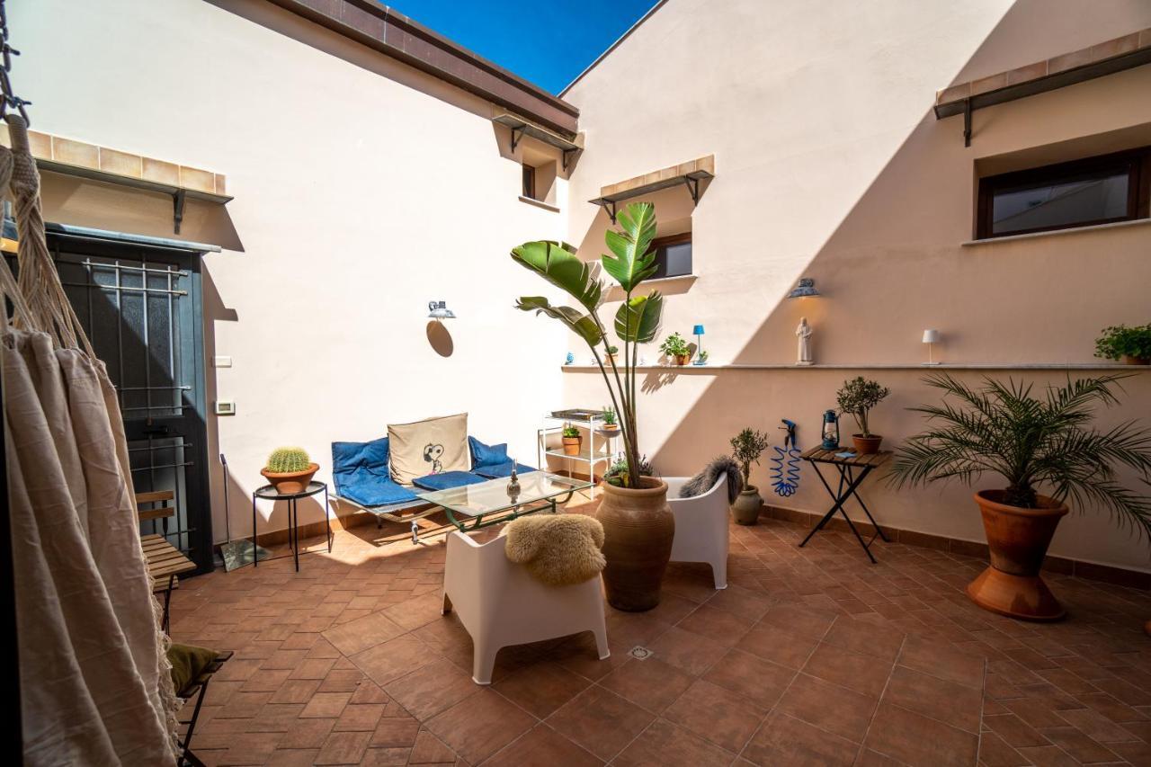 Solemar Sicilia - Palazzo Vetrano Apartment Palermo Exterior photo